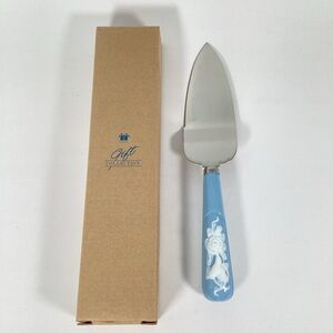 New Vintage 2000 Avon Gift Collection Porcelain Handle Hummingbird Cake Server